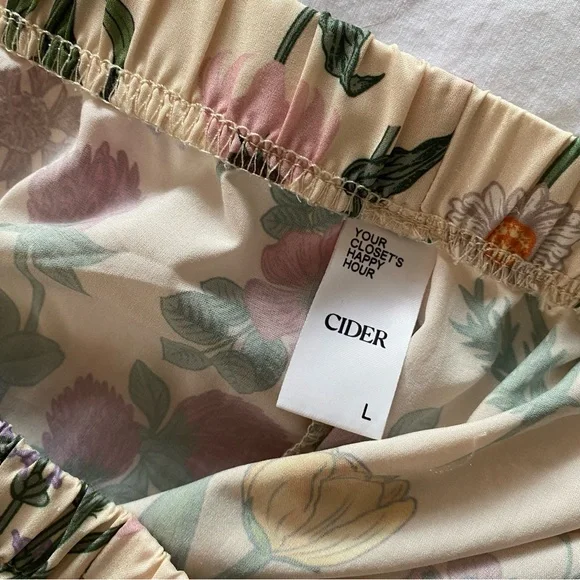 Cider Floral Robe and Pants Set - Picture 13 of 15